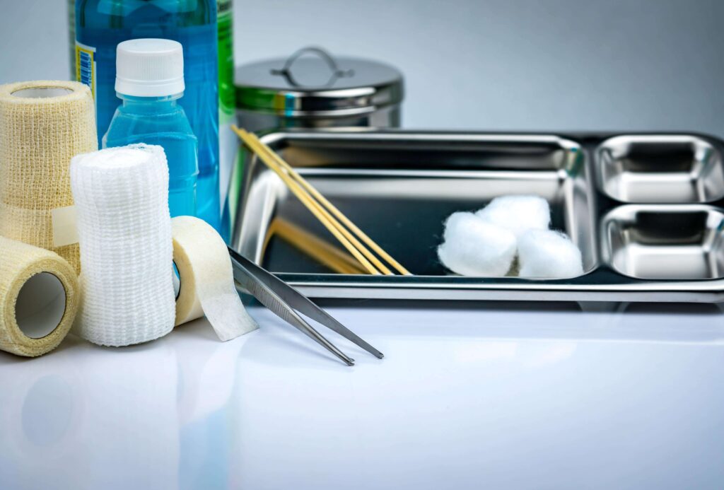 wound care dressing and tools